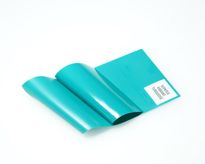 VIBRANT TURQUOISE